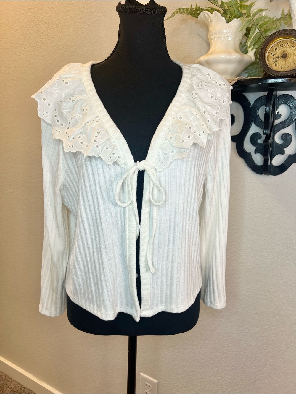 Cato Off White Cream Eyelet Lace Collar Tie Front Cropped Cardigan Sz XL